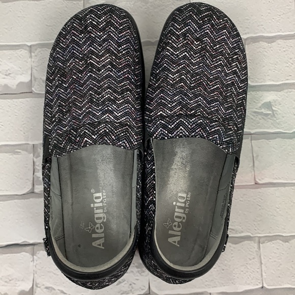 Alegria by PG Lite. slip on shoes Size 40/8 Black silver gray Cushioned - Picture 7 of 12